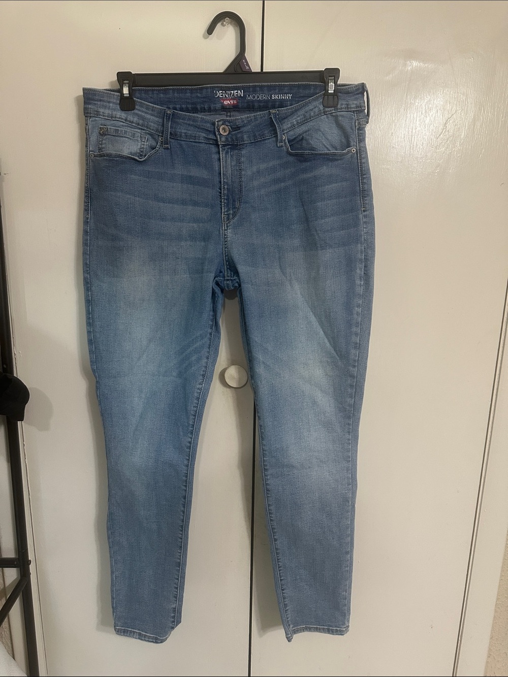 Denizen from Levi's Skinny Jeans in Light Wash Blue